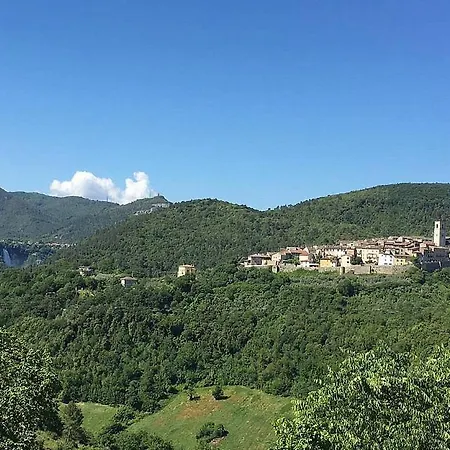 Torreorsina Holiday Sleeps 4 With Air Con